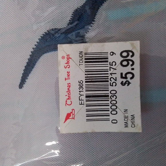 NWT Set of Decorative Flags - Picture 8 of 9